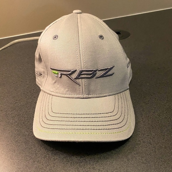 Taylor Made Other - Taylor Made Golf Brand Fitted Hat